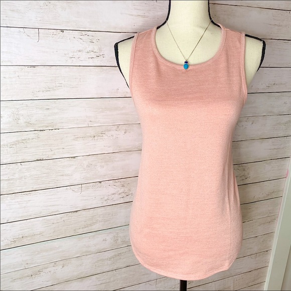 Tops - Banana Republic tank, never worn